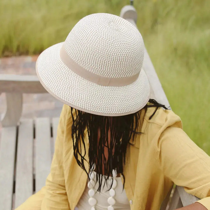 Anna Seau SUNHATS EUROPE