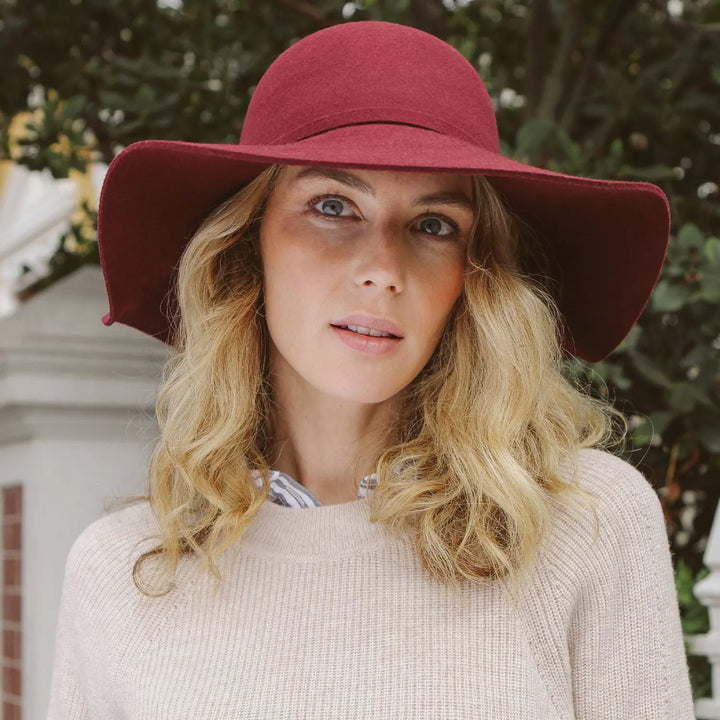 Zoe Capeline – SUNHATS EUROPE